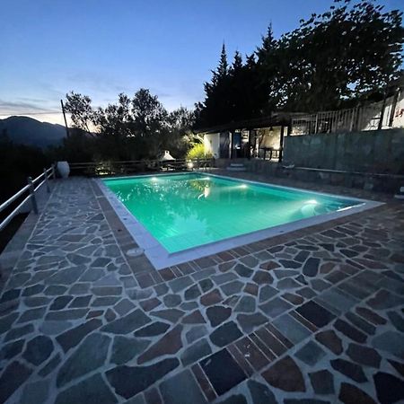 Villa Maroudia Kími Exterior foto