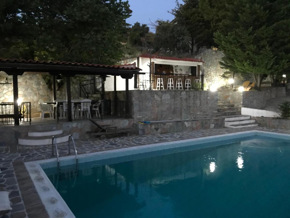 Villa Maroudia Kími Exterior foto
